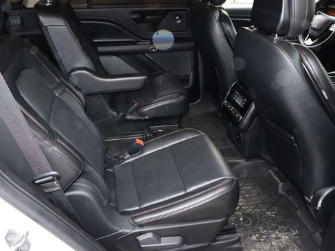 Used 2020 Lincoln Aviator Reserve w/ Elements Package Plus image 19