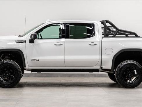 Used 2025 GMC Sierra 1500 AT4 image 15