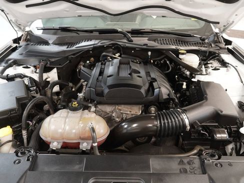 Used 2020 Ford Mustang Premium RWD image 16