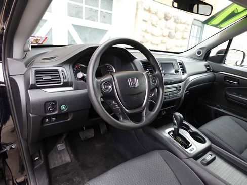 Certified 2017 Honda Ridgeline Sport image 15