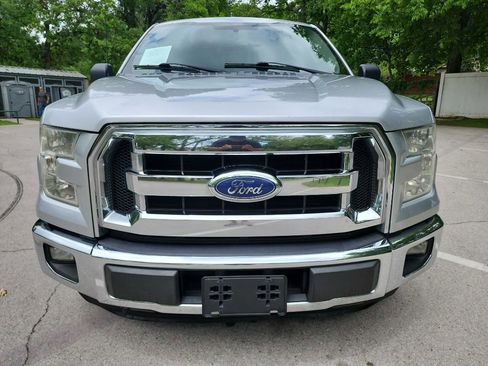 Used 2015 Ford F150 XLT image 2