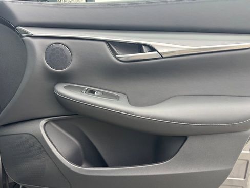 Used 2025 INFINITI QX50 Pure image 25