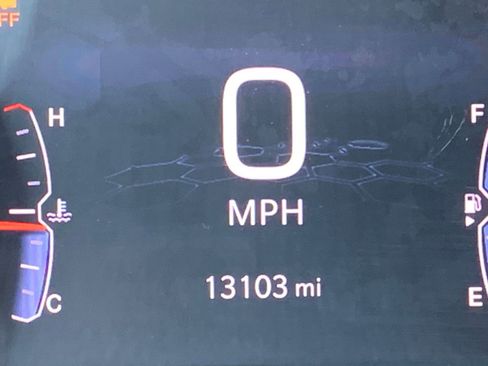 Used 2025 Jeep Compass Trailhawk image 39