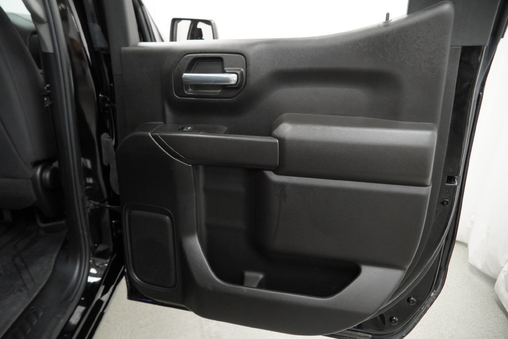 Used 2023 Chevrolet Silverado 1500 Custom w/ LPO, Dark Essentials Package AWD/4WD image 34