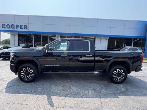 Certified 2026 GMC Sierra 2500 Denali Ultimate AWD/4WD image 2