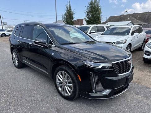 Used 2022 Cadillac XT6 Premium Luxury w/ Technology Package image 1