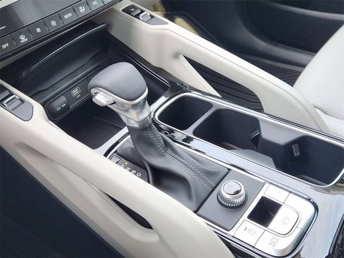 New 2025 Kia Telluride S image 14