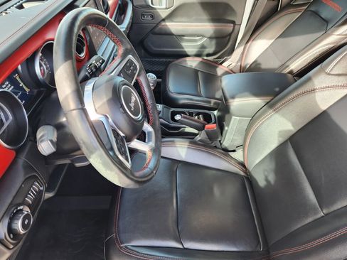 Used 2021 Jeep Wrangler Unlimited Rubicon image 7