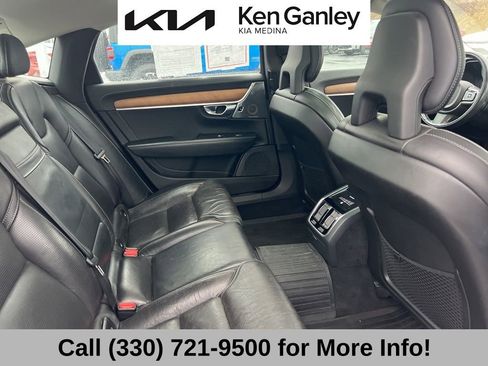Used 2018 Volvo S90 T6 Inscription w/ Convenience Package image 56