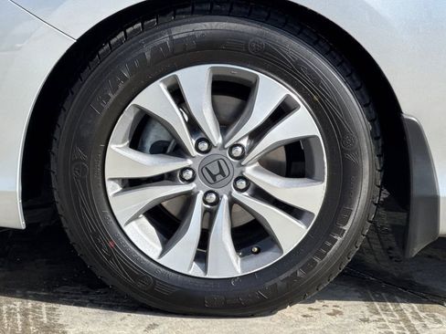 Used 2013 Honda Accord LX image 30