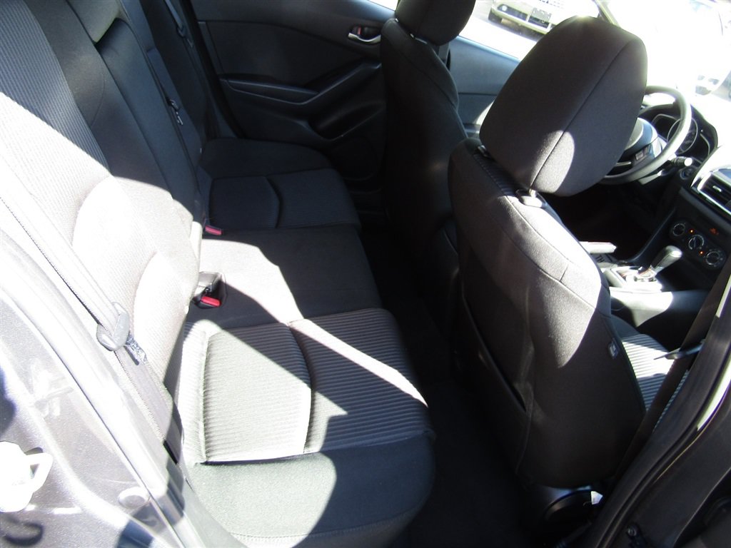 Used 2014 MAZDA MAZDA3 i Touring FWD image 21
