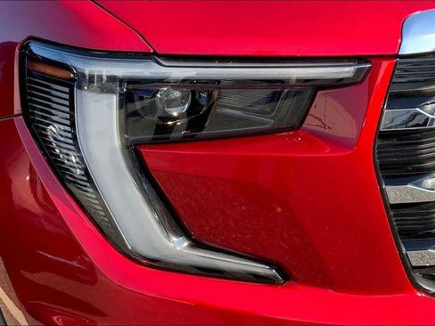 New 2025 GMC Acadia Elevation w/ LPO, All-Weather Package image 13