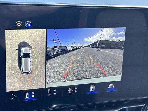 Used 2026 Chevrolet Equinox ACTIV w/ Convenience Package III FWD image 37