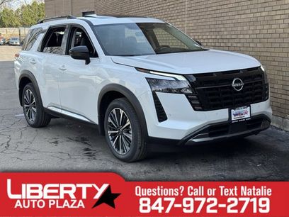 New 2026 Nissan Pathfinder Platinum w/ Cargo Package