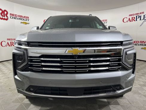 New 2026 Chevrolet Tahoe Premier image 2