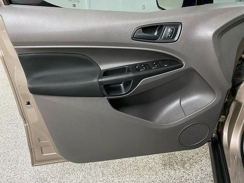 Used 2020 Ford Transit Connect XL image 9