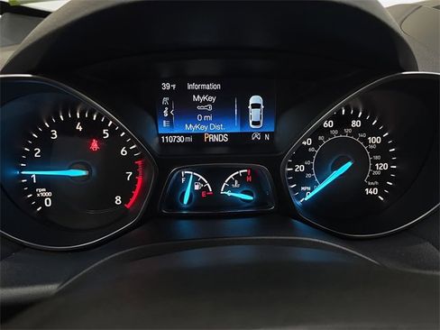 Used 2018 Ford Escape SE image 19