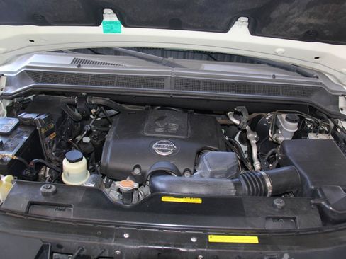 Used 2008 Nissan Titan SE AWD/4WD image 30
