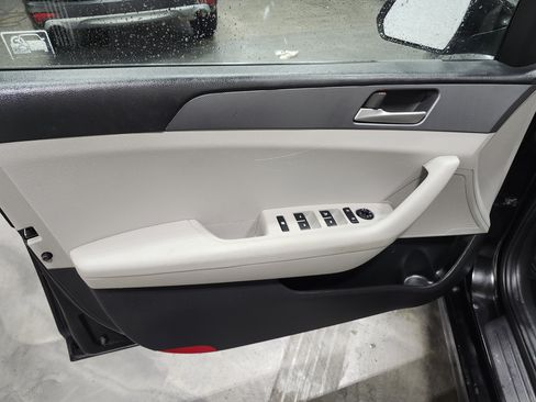 Used 2018 Hyundai Sonata ECO image 23