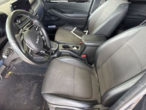 Used 2022 Kia Seltos S image 8