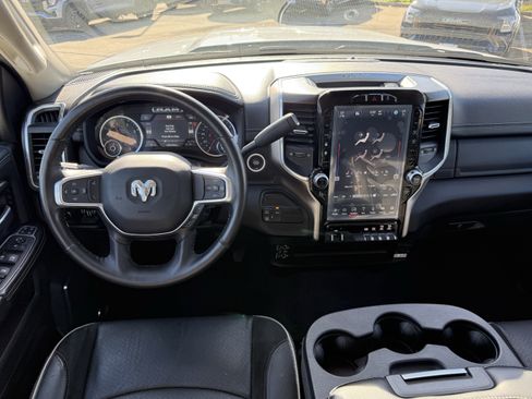 Used 2024 RAM 2500 Laramie image 14