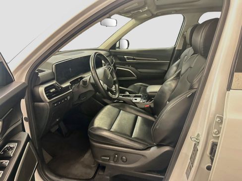 Used 2025 Kia Telluride S AWD/4WD image 13