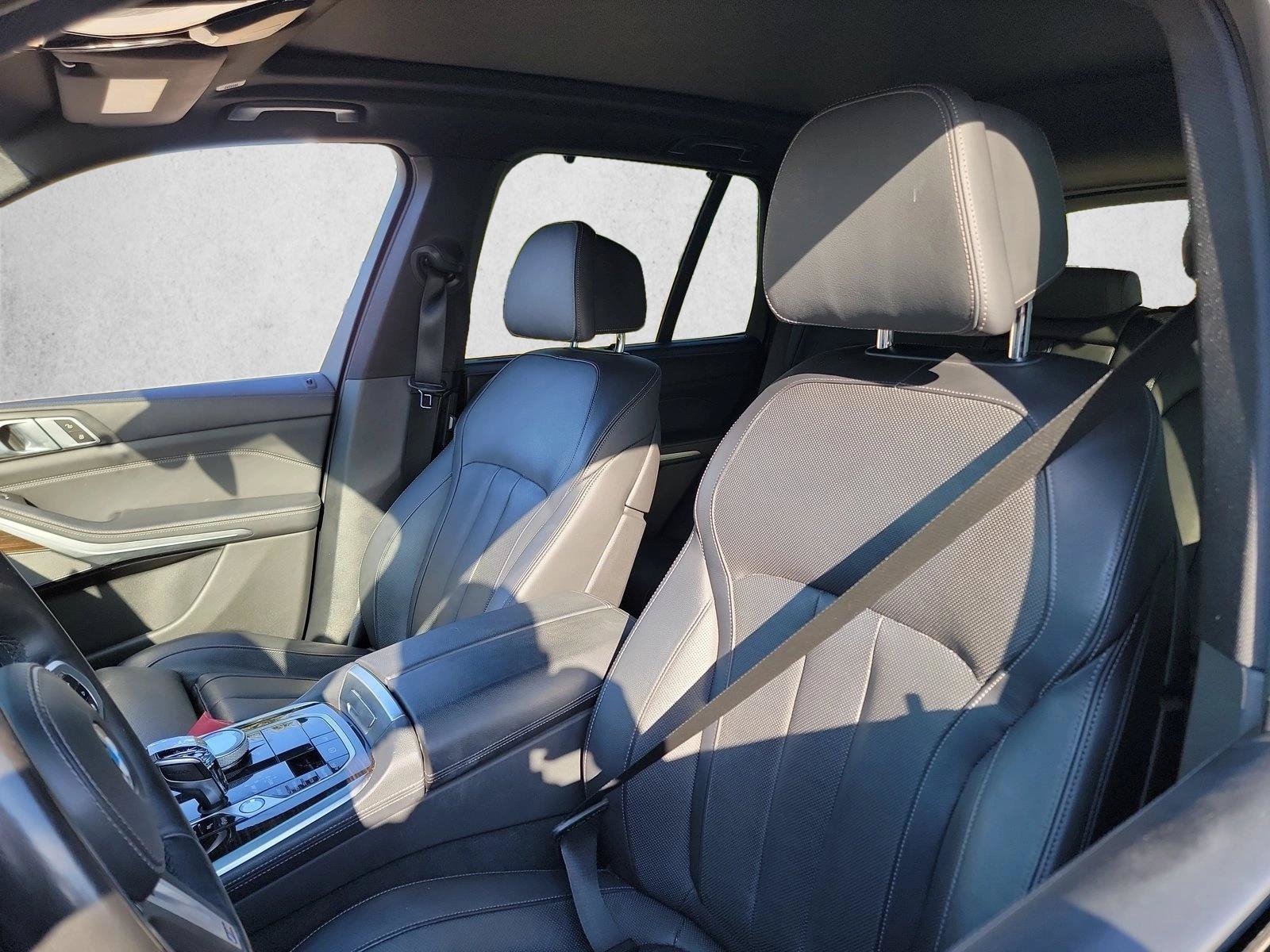 Used 2020 BMW X5 M50i w/ Executive Package AWD/4WD image 10