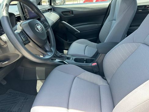 Used 2023 Toyota Corolla Cross AWD Hybrid image 11