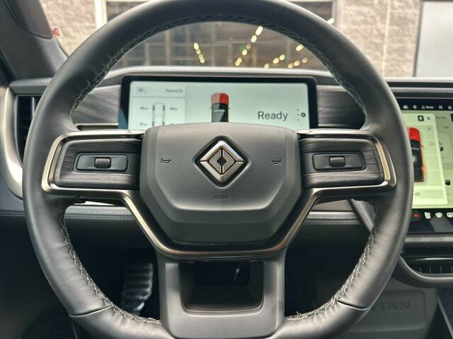 Used 2023 Rivian R1S Adventure Dual AWD/4WD image 28