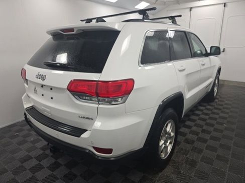 Used 2017 Jeep Grand Cherokee Laredo w/ Quick Order Package 23E AWD/4WD image 5