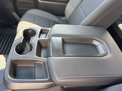 Used 2023 GMC Sierra 2500 SLE image 23