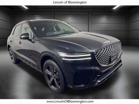 Used 2023 Genesis GV70 3.5T Sport w/ Sport Prestige Package image 10