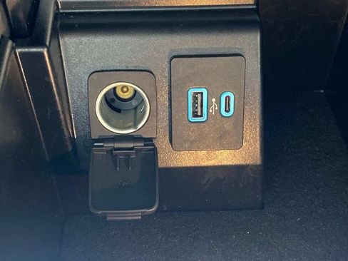 Used 2021 Ford Explorer ST w/ Equipment Group 401A AWD/4WD image 28