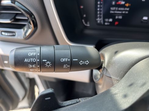 Used 2025 Honda Pilot Elite image 25