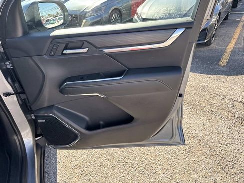 Certified 2025 GMC Acadia Elevation image 14