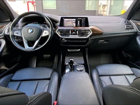 Used 2024 BMW X3 sDrive30i w/ Convenience Package RWD image 16