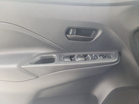 Used 2025 Nissan Versa S w/ Trunk Package FWD image 27