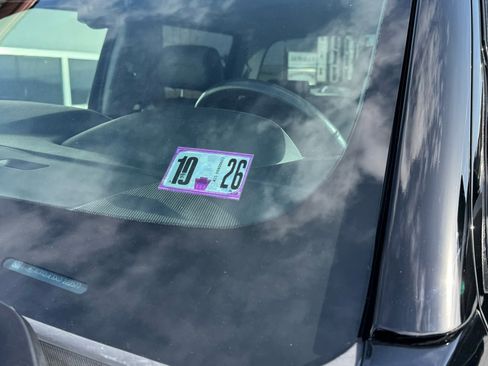 Used 2016 GMC Sierra 2500 Denali w/ Duramax Plus Package image 10