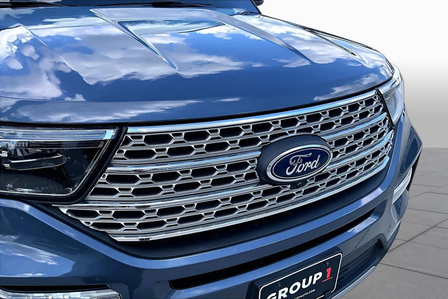 Used 2021 Ford Explorer Limited w/ Equipment Group 301A RWD image 28