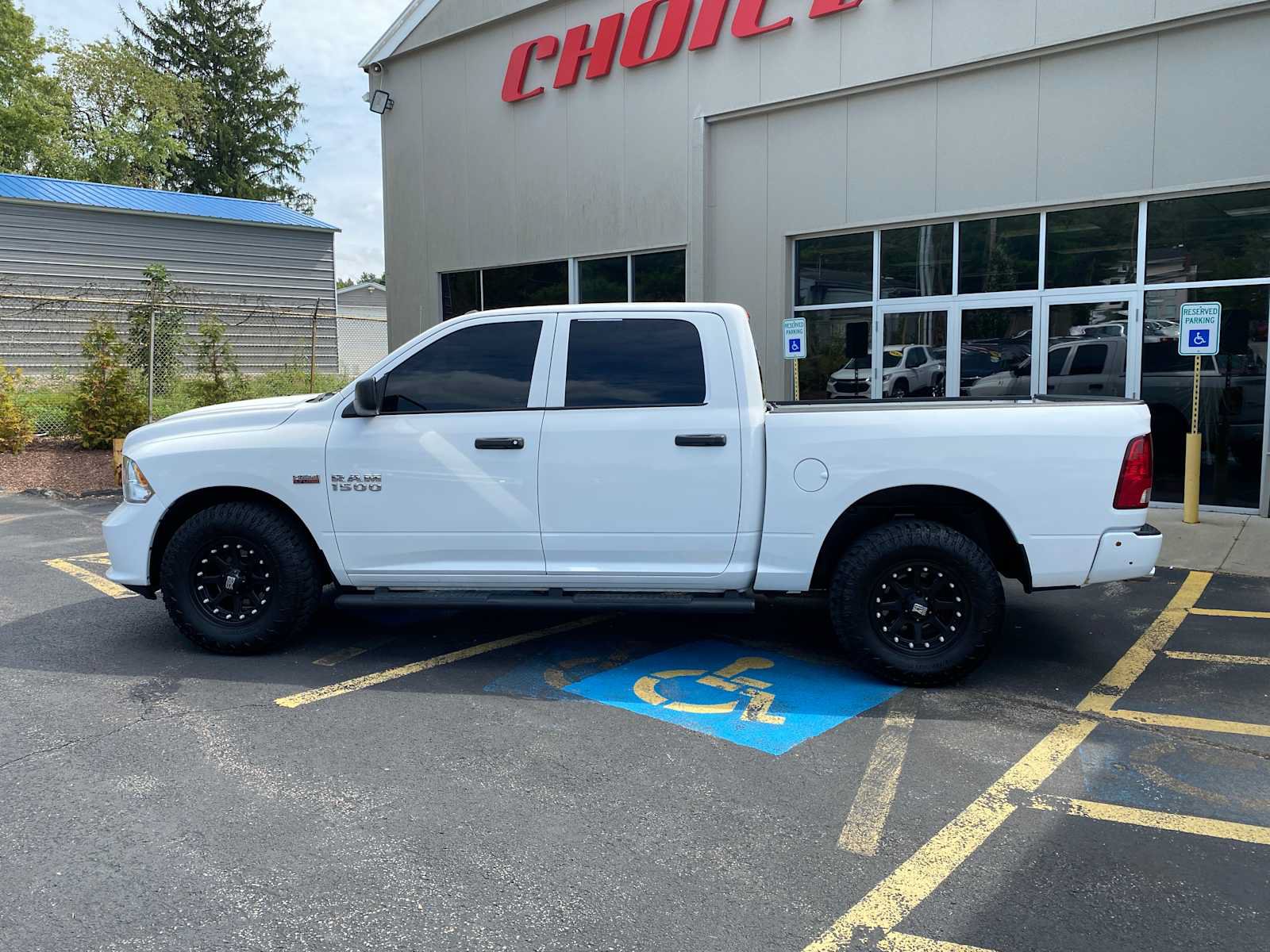 Used 2016 RAM 1500 Express AWD/4WD image 13