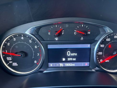 Used 2025 Chevrolet Blazer LT image 18