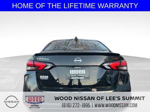 New 2025 Nissan Versa SR w/ Trunk Package image 6