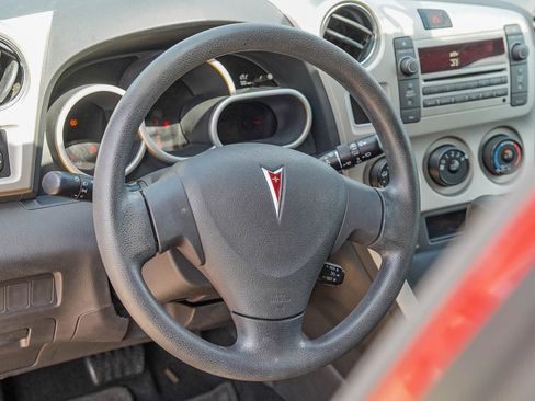 Used 2009 Pontiac Vibe w/ Preferred Package image 19