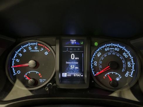 Used 2022 Toyota Tacoma SR image 15