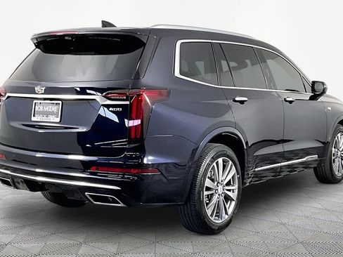 Certified 2021 Cadillac XT6 Premium Luxury FWD image 6