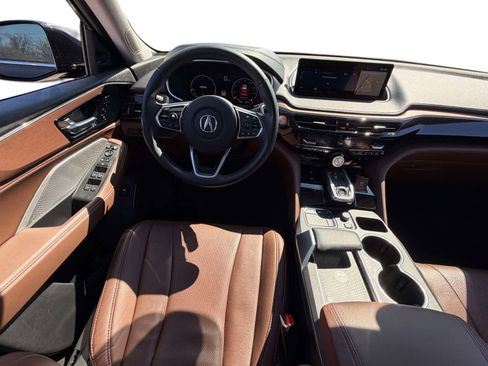 Used 2023 Acura MDX SH-AWD w/ Technology Package image 17