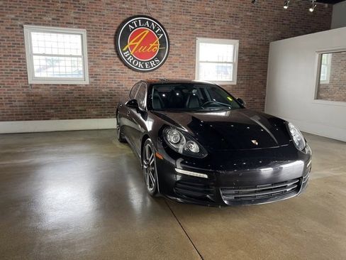 Used 2015 Porsche Panamera image 14