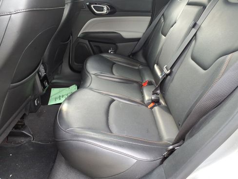 Used 2023 Jeep Compass Limited w/ Sun and Sound Group image 8