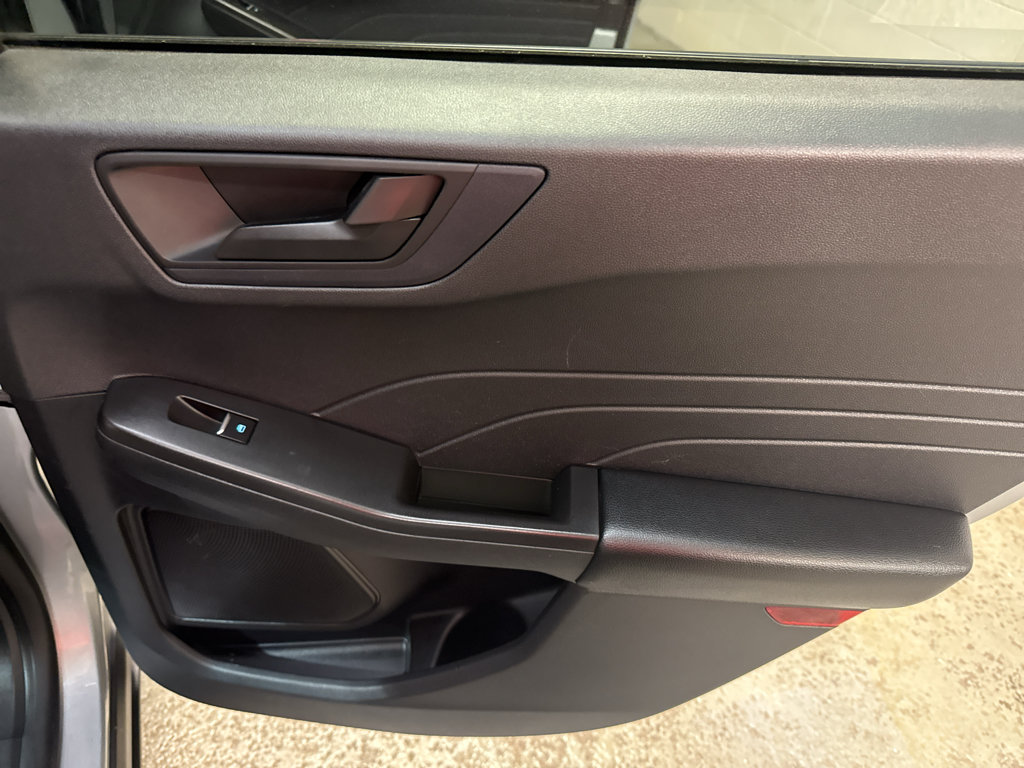 Used 2022 Ford Escape SE w/ Convenience Package FWD image 24