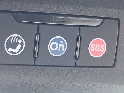 Used 2021 Buick Encore GX Select image 25